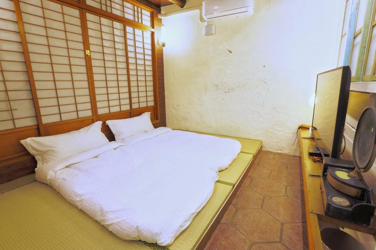 台南赤崁月樓tainan Moon House Inn Zewnętrze zdjęcie